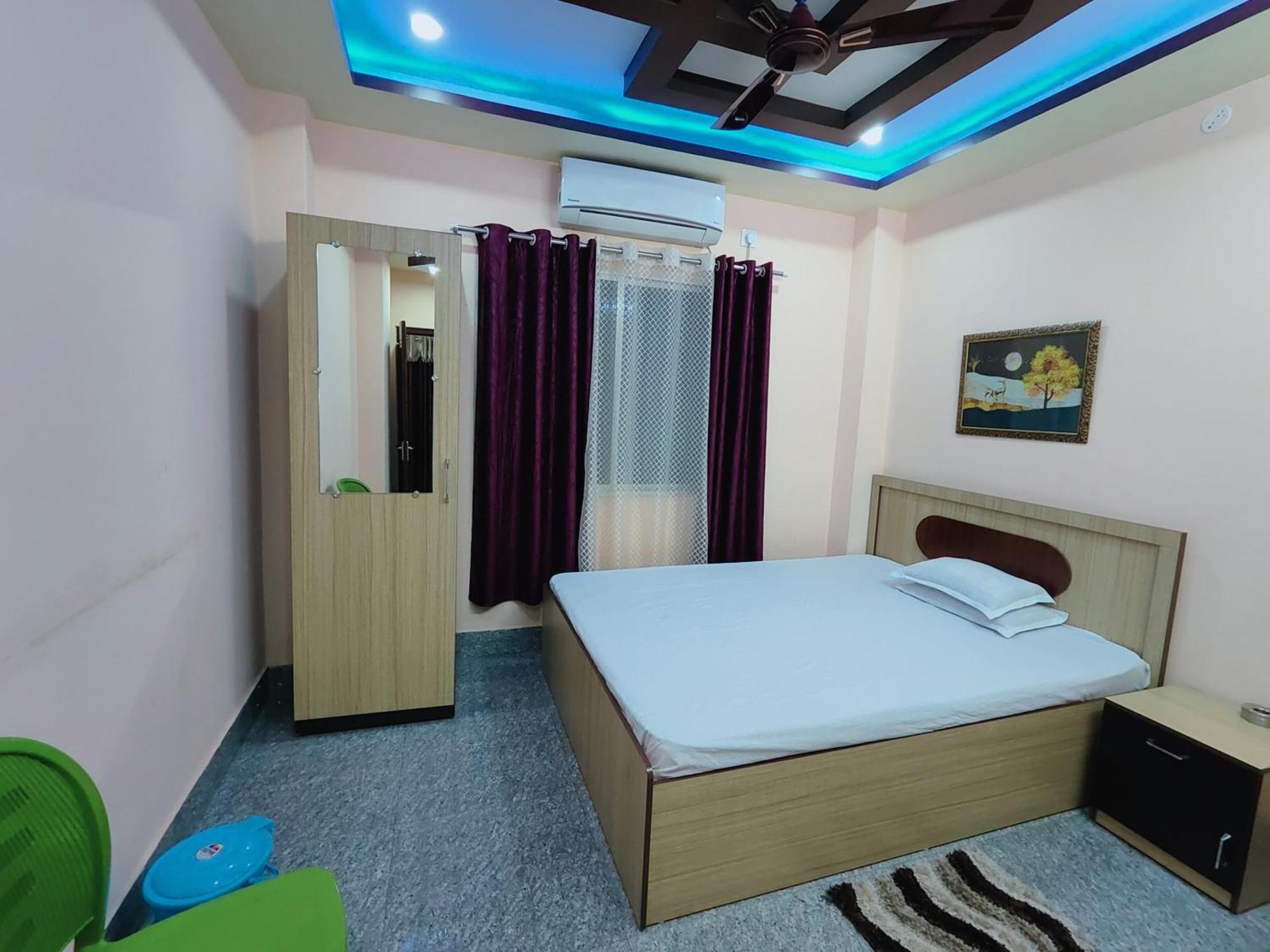 Gulab Lodge Siliguri Buitenkant foto